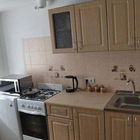 Apartment Brooklyn In Kamianets-Podilskyi Exterior foto